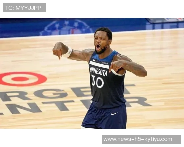 局势逆转爱德华兹上篮得分兰德尔罚球全中森林狼下半场强势开局13-0