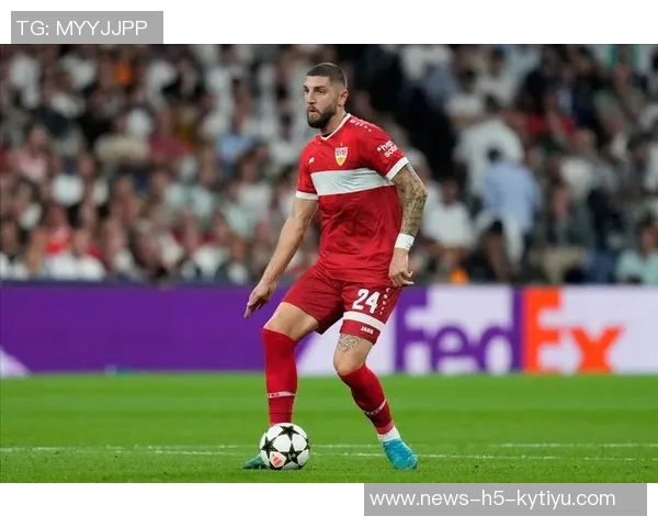 米体报道图多尔今夏寻求买断穆阿尼并引进优秀中场但科莫利未能满足要求 米体报道图多尔今夏寻求买断穆阿尼并引进优秀中场但科莫利未能满足要求