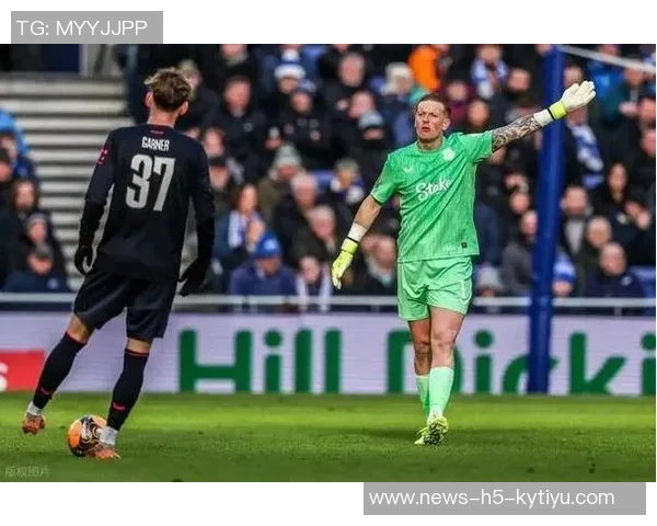 维拉豪取五连胜状态火热接连挑战曼城红军与樱桃球队 维拉豪取五连胜状态火热接连挑战曼城红军与樱桃球队