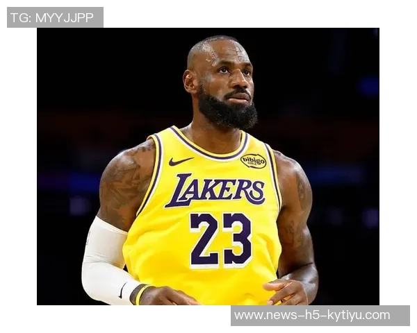 詹姆斯球迷起诉案引发律师笑声背后的故事与争议 詹姆斯球迷起诉案引发律师笑声背后的故事与争议